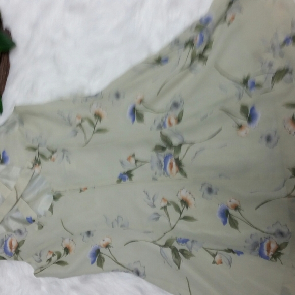 Dressbarn Dress - Picture 3 of 5